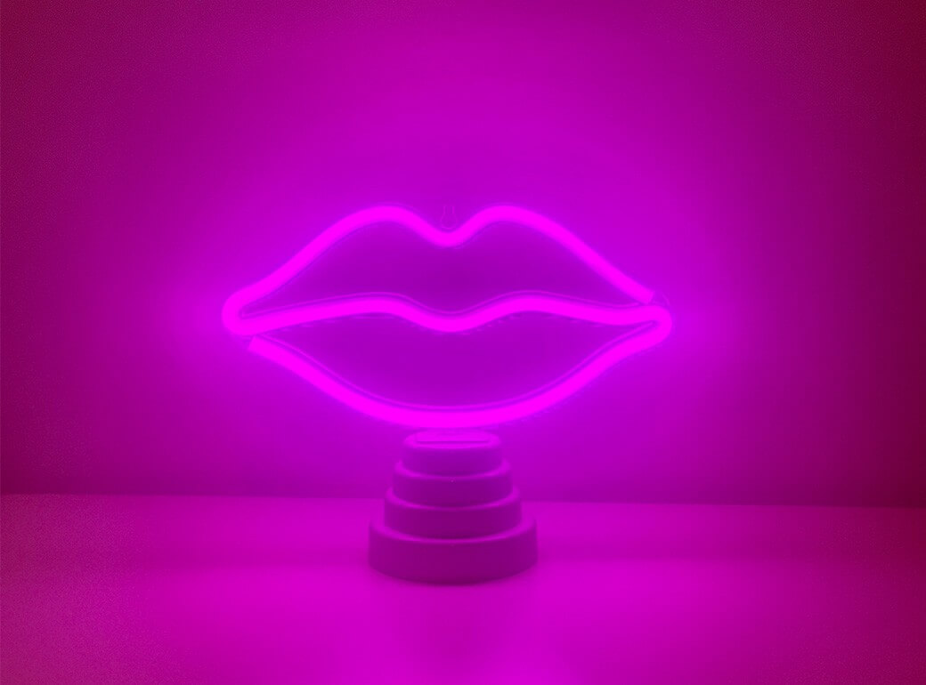 Neon Night Light Lips 